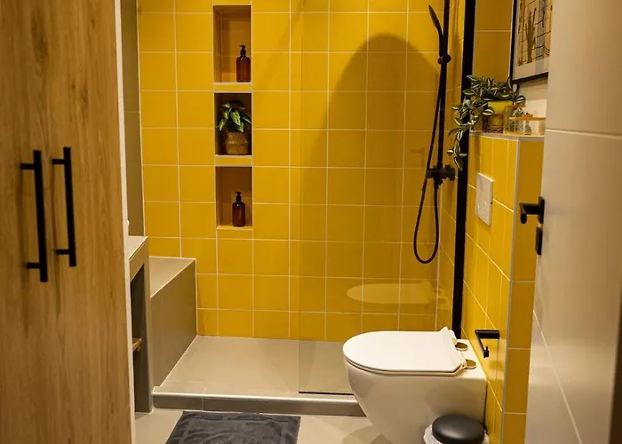 Yellow - Tsimiski & Aristotle Center Apartamento *